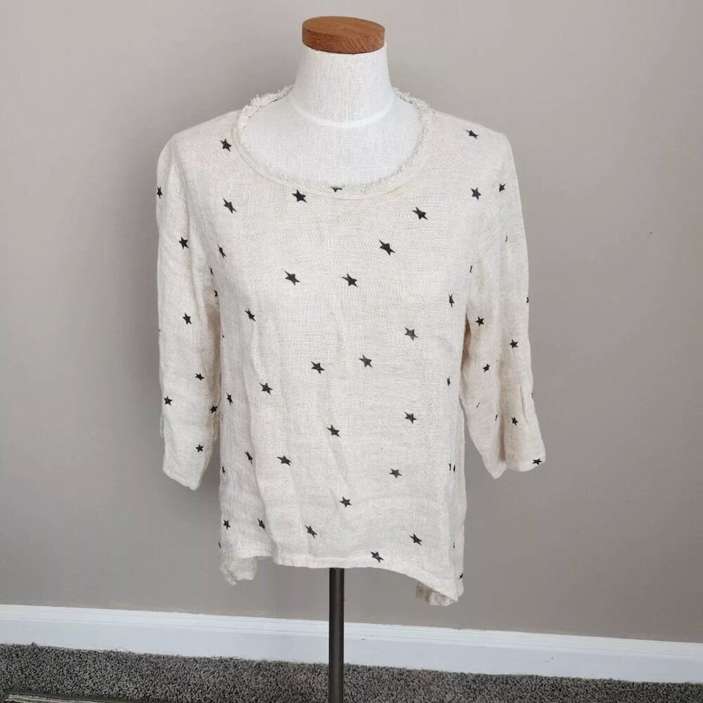 Paper lace size M linen cream top with blue stars lagen look (flaw)